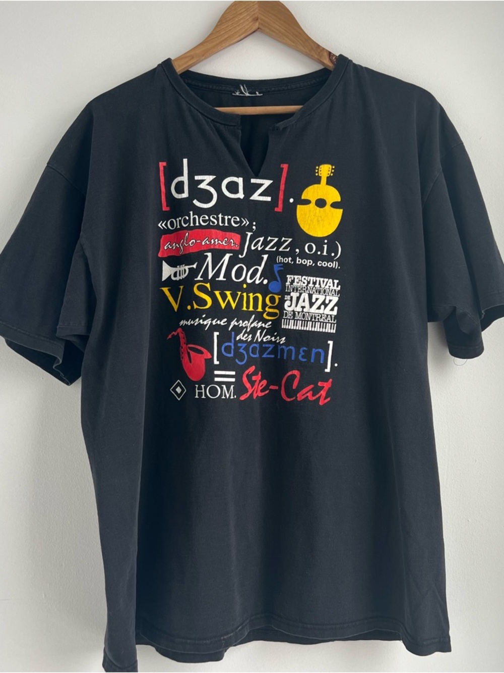 Vintage Montreal Jazz Festival Graphic Print Mens T-Shirt Size Large Distressed